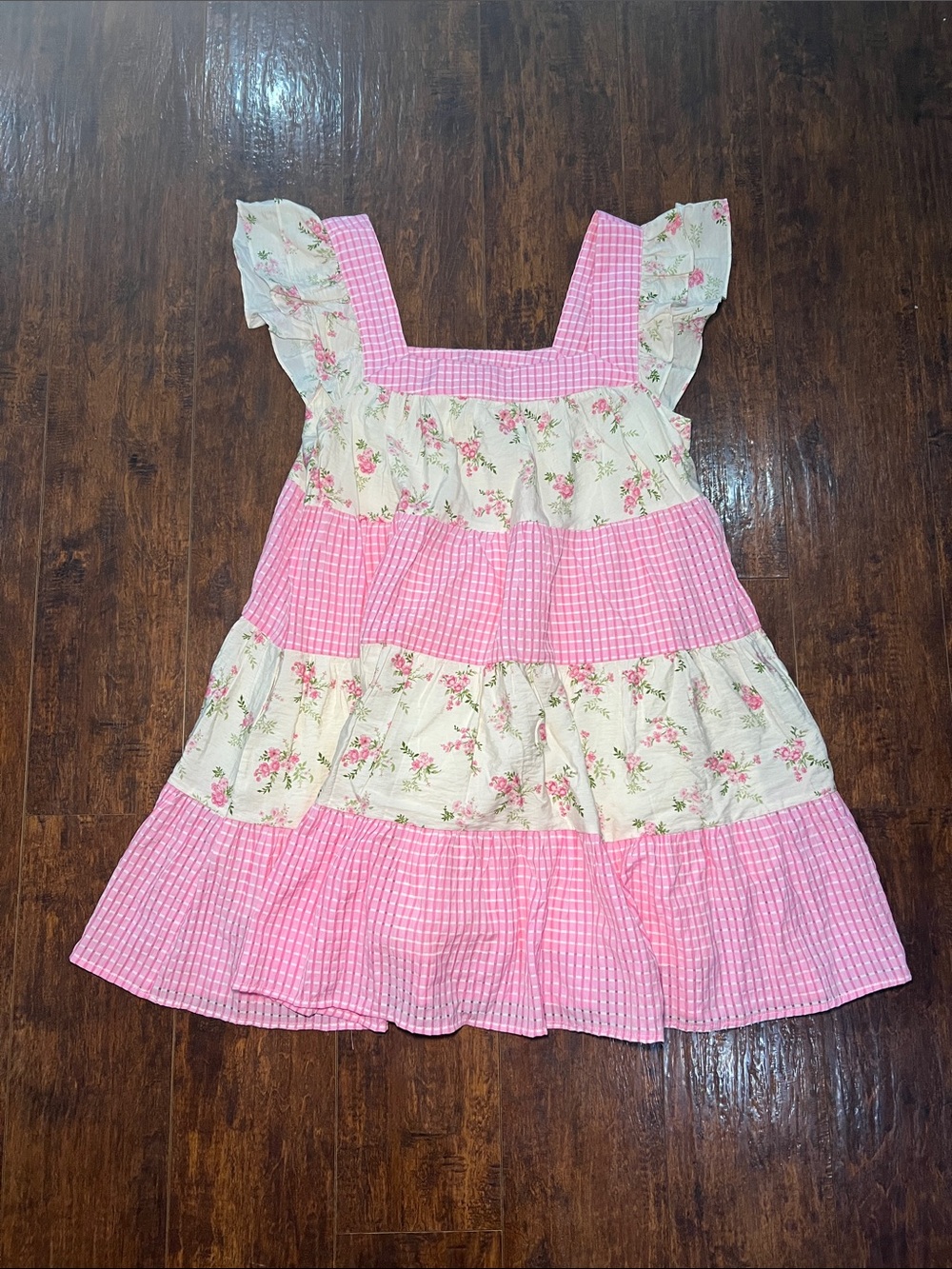 Le Lis Boutique Pink Floral Tiered Lined Sundress Medium NWT